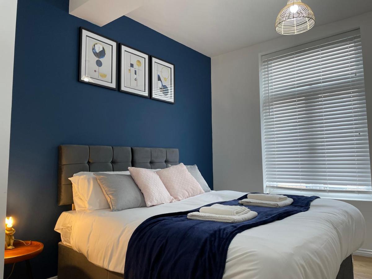 City Centre Gem In Southend Near The Beach, Station And Parking Apartment Luaran gambar