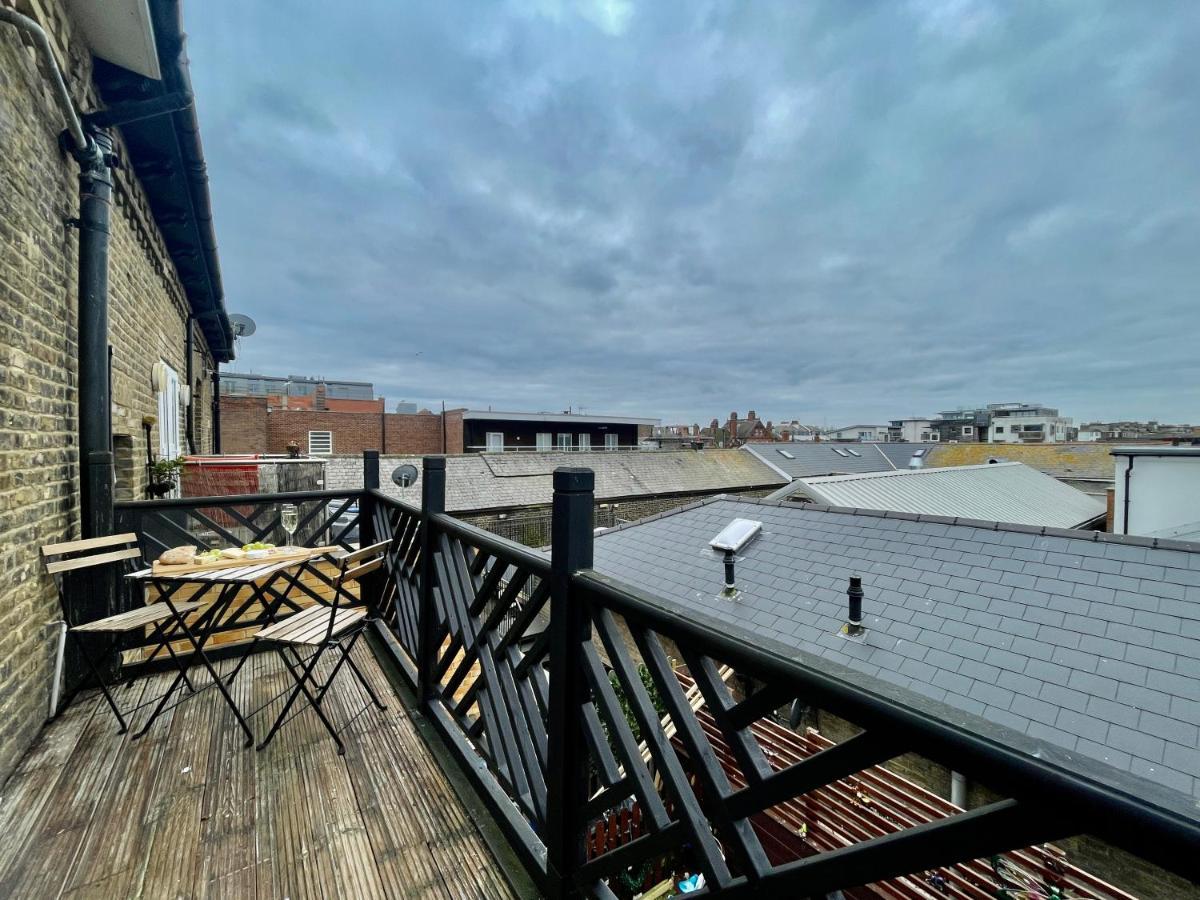 City Centre Gem In Southend Near The Beach, Station And Parking Apartment Luaran gambar