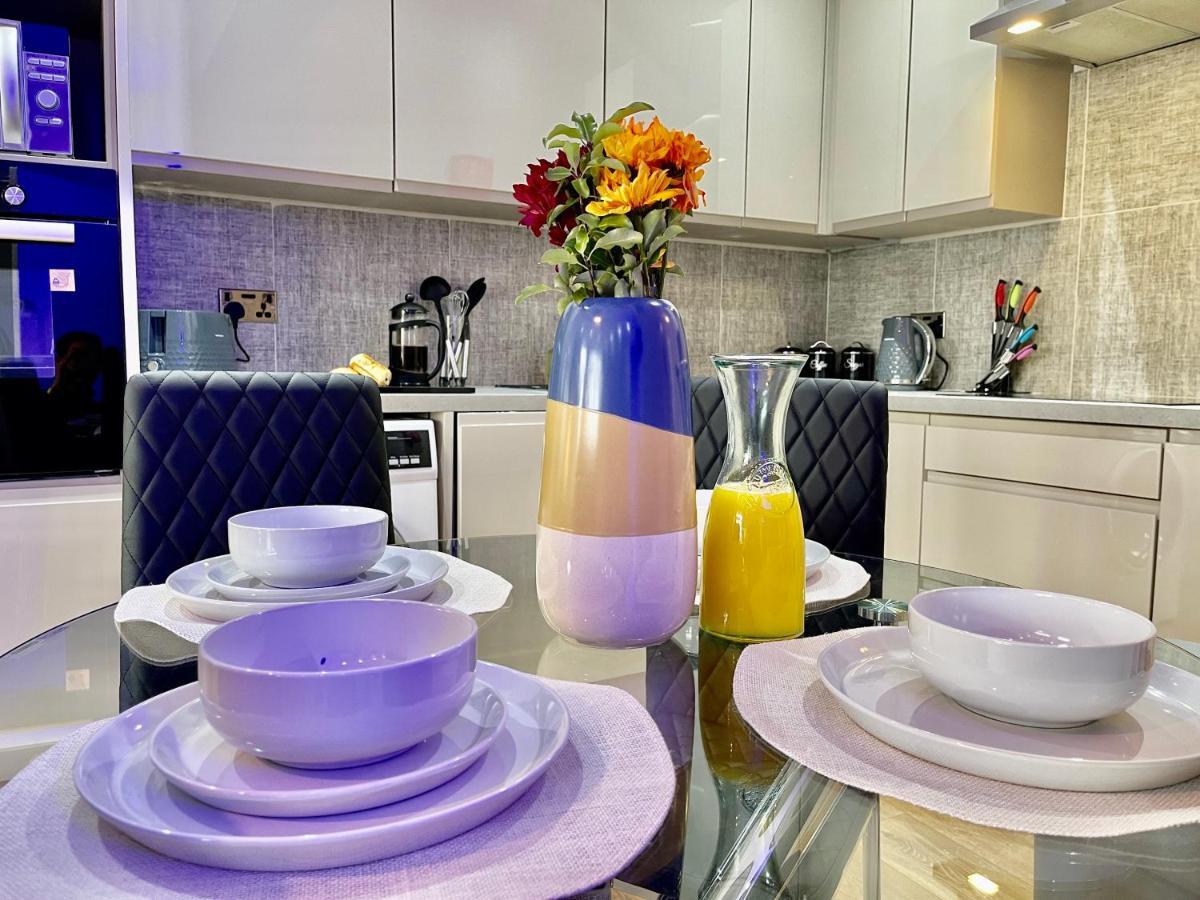 City Centre Gem In Southend Near The Beach, Station And Parking Apartment Luaran gambar