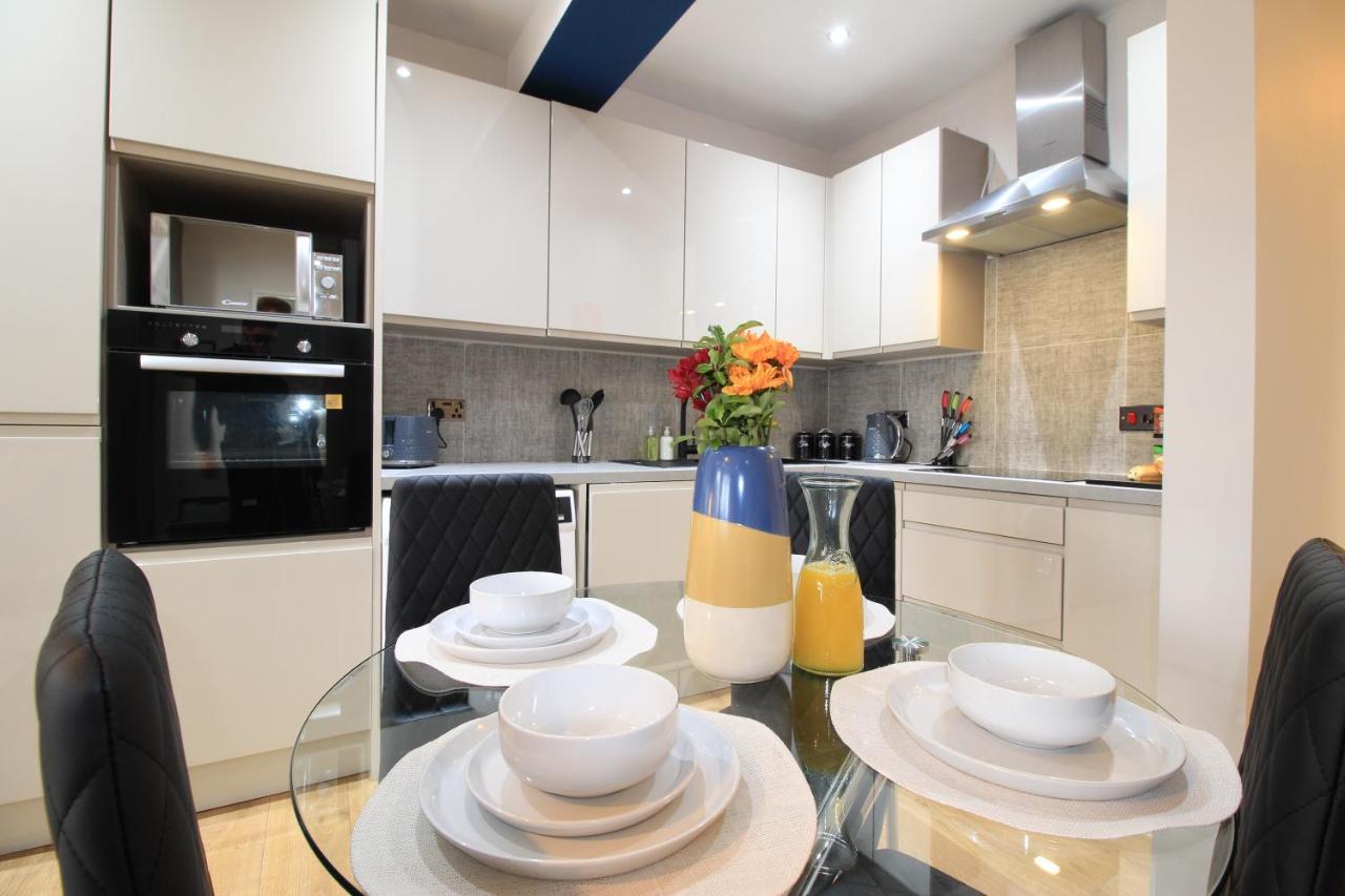 City Centre Gem In Southend Near The Beach, Station And Parking Apartment Luaran gambar